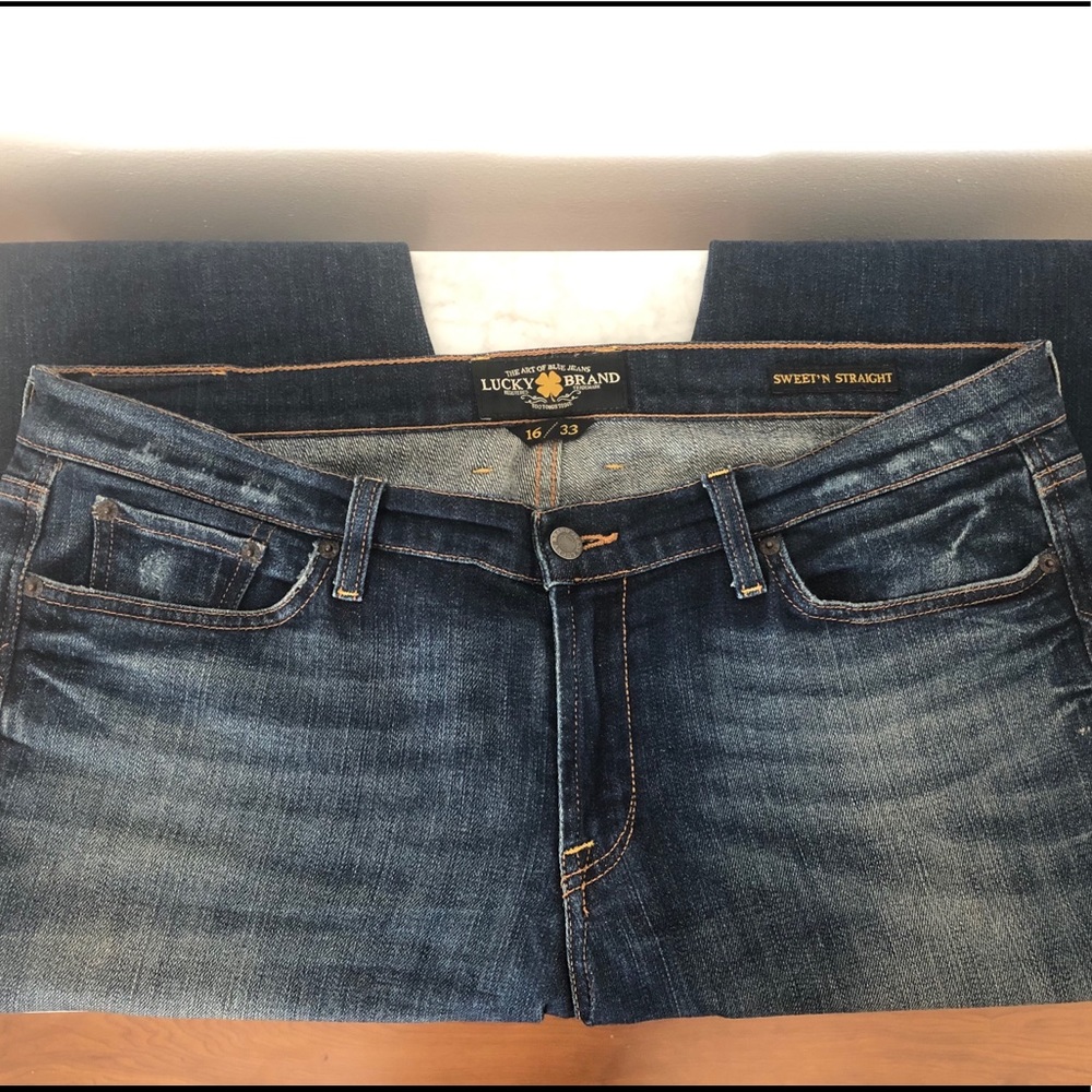 Woman Lucky Brand Jeans 🍀